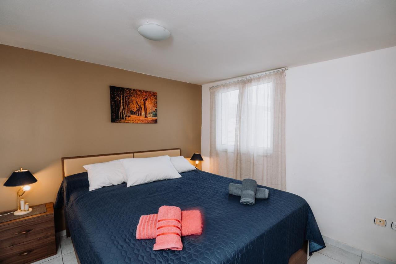 Penthouse Of Diamond Apartment Atena Exterior foto